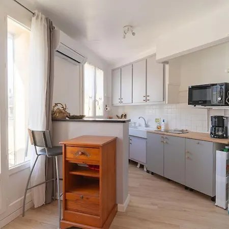 Le Cesar-appart 1 Ch Climatisee A 1 Mn De La Apartment